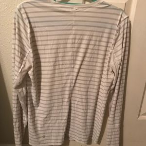 Lululemon long sleeve shirt